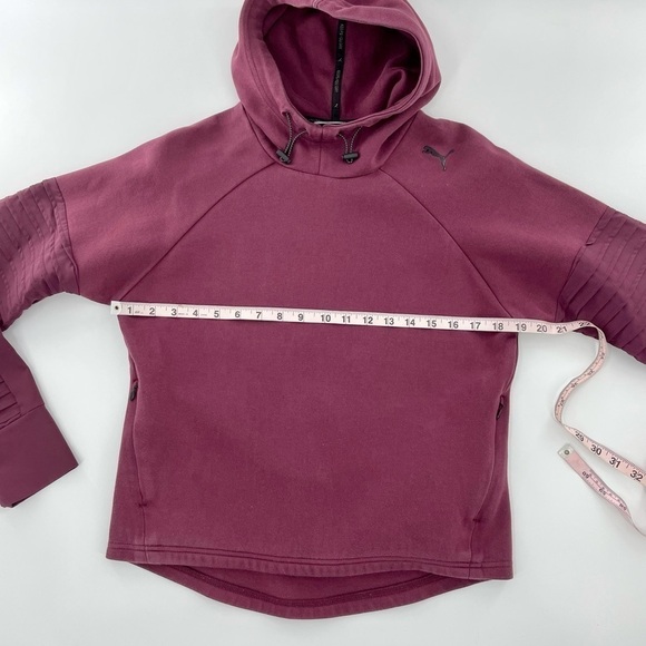 Puma Dryfit Fitted hoodie with sheer ribbing sleeve detail and zippered pockets - Picture 7 of 15